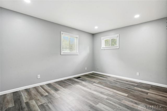 870 E Whipp Road, Dayton, OH 45459
