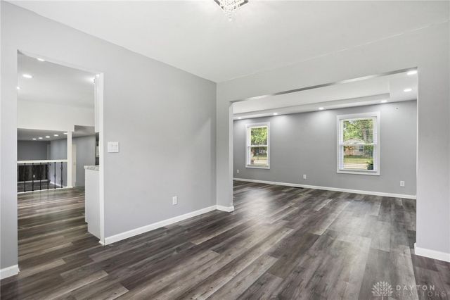 870 E Whipp Road, Dayton, OH 45459