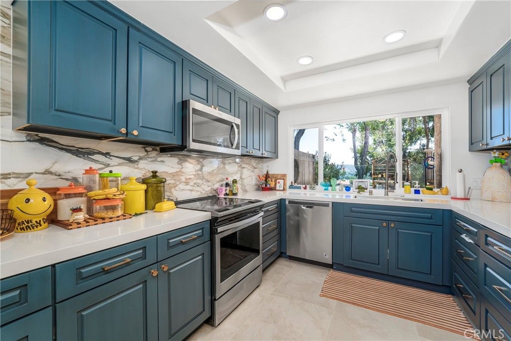 25743 Anchor, San Juan Capistrano, CA 92675 — photo 2