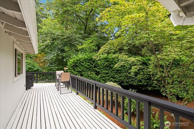 26415 SE 154th Place, Issaquah, WA 98027