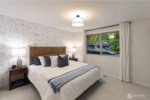 26415 SE 154th Place, Issaquah, WA 98027