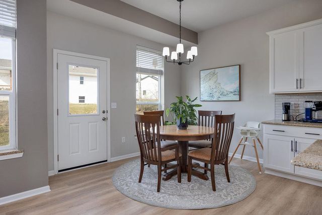 931 Margarets Way, Belleville, WI 53508