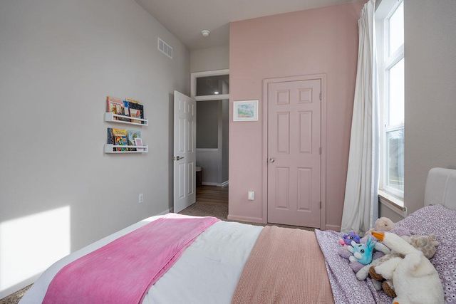 931 Margarets Way, Belleville, WI 53508