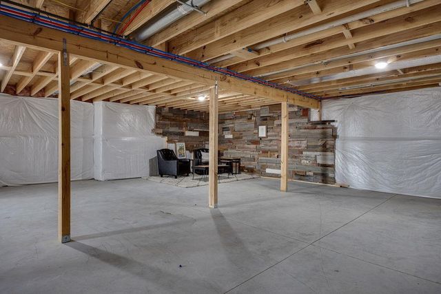 931 Margarets Way, Belleville, WI 53508