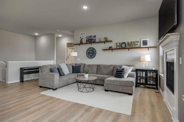 931 Margarets Way, Belleville, WI 53508