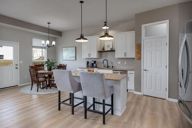 931 Margarets Way, Belleville, WI 53508