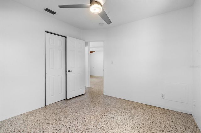 880 42ND STREET N, St Petersburg, FL 33713