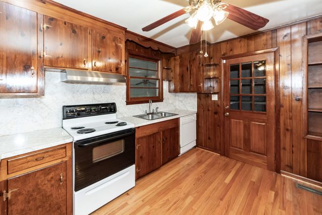 453 Wade Hampton Drive, Charleston, SC 29412