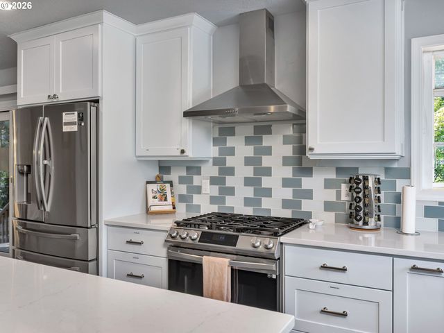 1129 Nw CONNELL Ave, Hillsboro, OR 97124
