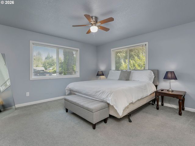 1129 Nw CONNELL Ave, Hillsboro, OR 97124