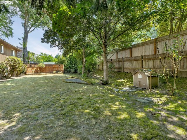 1129 Nw CONNELL Ave, Hillsboro, OR 97124