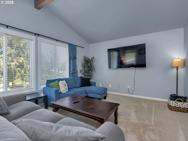 1129 Nw CONNELL Ave, Hillsboro, OR 97124