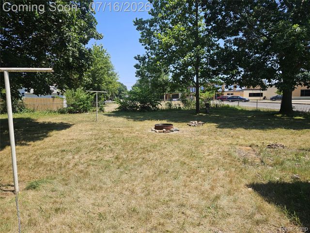 1115 State Street, Owosso, MI 48867