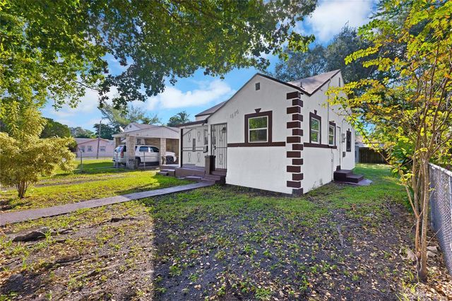1114 NW 39th Street, Miami, FL 33127