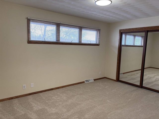 1424 Dayton Drive, Janesville, WI 53545