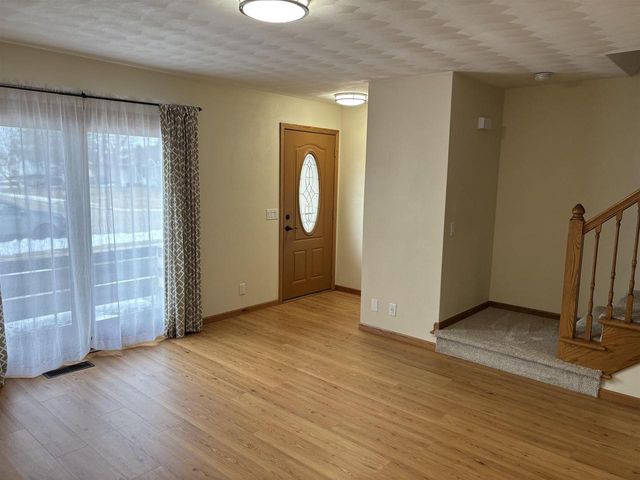 1424 Dayton Drive, Janesville, WI 53545