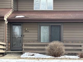 1424 Dayton Drive, Janesville, WI 53545