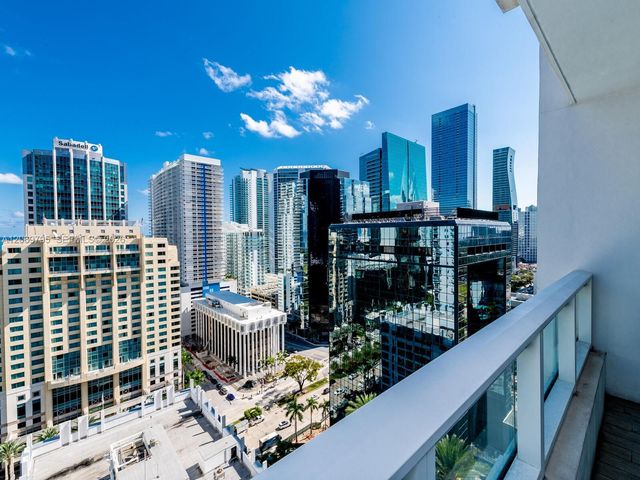1080 Brickell Avenue 2206, Miami, FL 33131