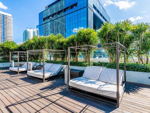 1080 Brickell Avenue 2206, Miami, FL 33131