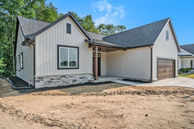 2583 Timberstone Drive, Elkhart, IN 46516