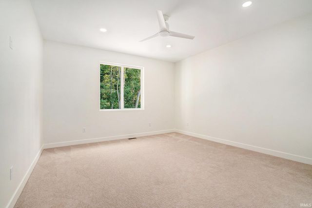 2583 Timberstone Drive, Elkhart, IN 46516