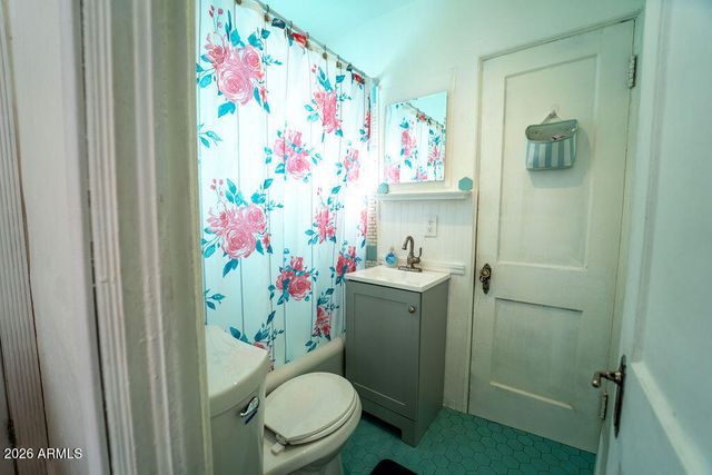 1826 N 11TH Street, Phoenix, AZ 85006