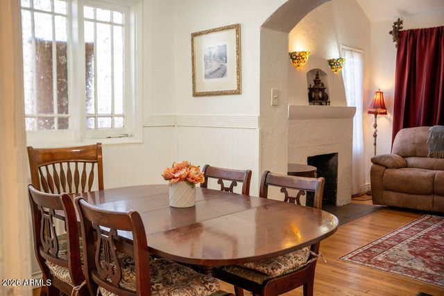 1826 N 11TH Street, Phoenix, AZ 85006