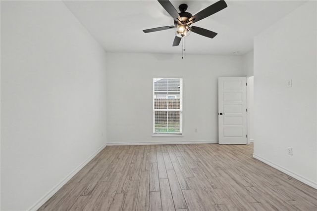 143 Amethyst St, Portland, TX 78374