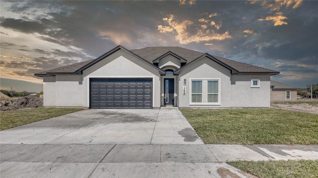 143 Amethyst St, Portland, TX 78374