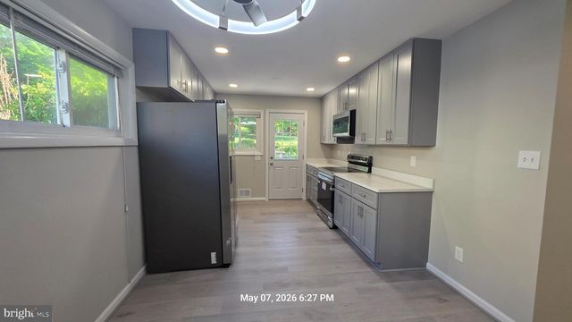 1009 BRICE RD, Rockville, MD 20852
