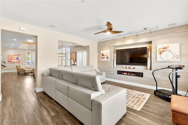 2524 Sturrock Drive, Henderson, NV 89044