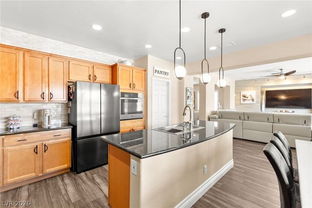 2524 Sturrock Drive, Henderson, NV 89044