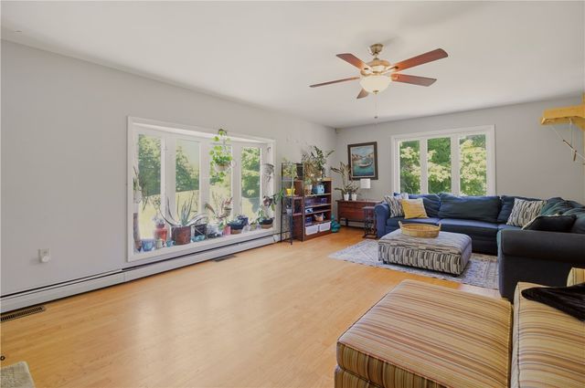123 Progress Avenue, East Providence, RI 02915