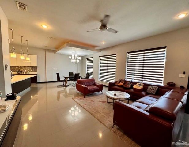 1316 E Balboa Avenue, Mcallen, TX 78503