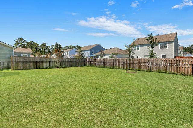 62 Dudley Ave, Bluffton, SC 29909