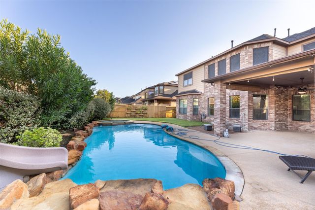 6110 Chapel Falls Lane, Fulshear, TX 77441