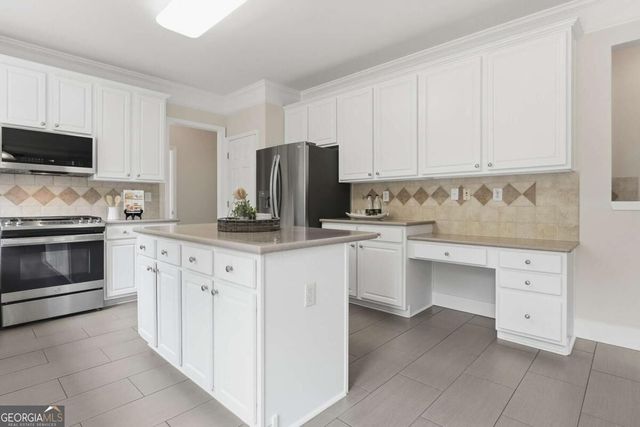 3585 Davyne Bend, Cumming, GA 30040