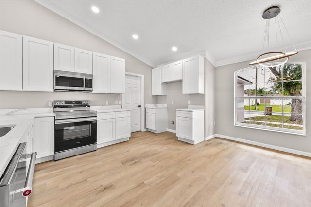 15 COVENTRY COURT, Kissimmee, FL 34758