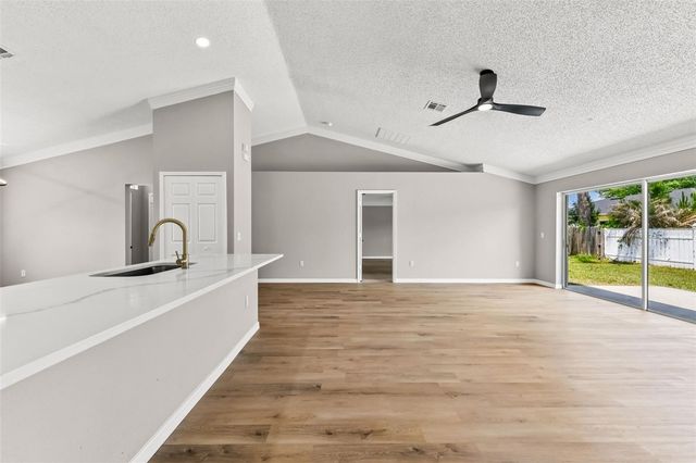 15 COVENTRY COURT, Kissimmee, FL 34758