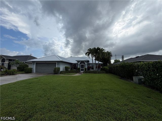 3628 Kent DR, Naples, FL 34112