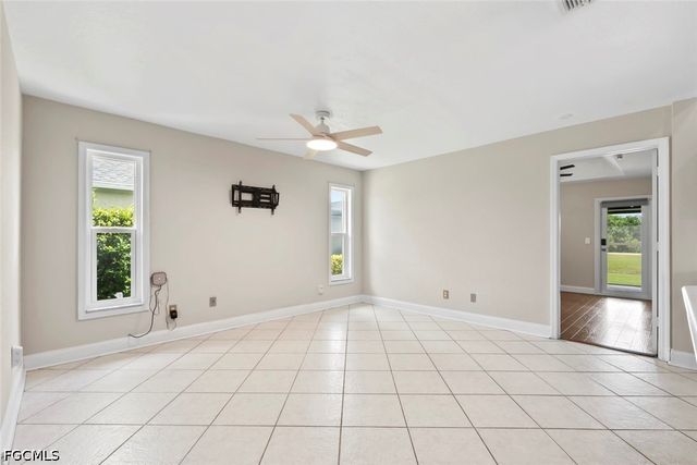 3628 Kent DR, Naples, FL 34112