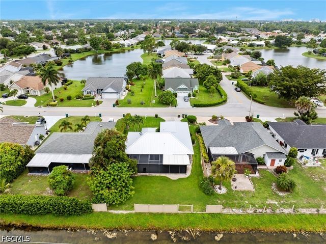 3628 Kent DR, Naples, FL 34112