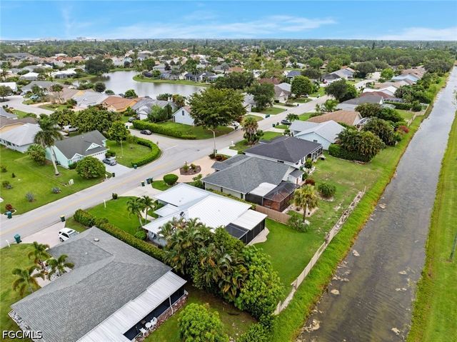 3628 Kent DR, Naples, FL 34112
