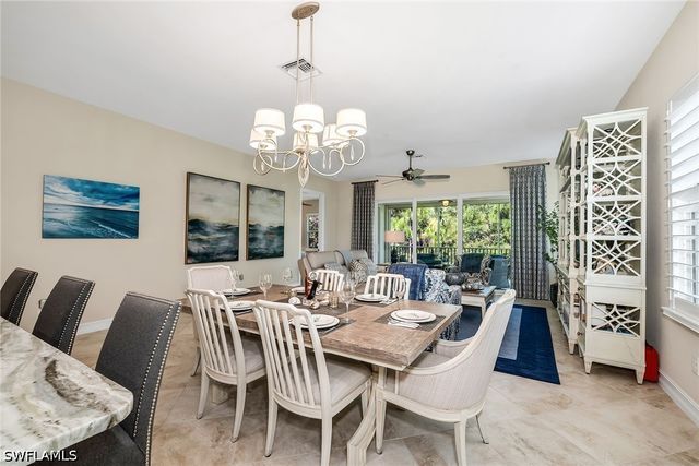 7825 Hawthorne DR 2104, Naples, FL 34113