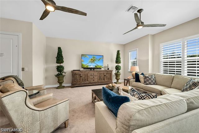 7825 Hawthorne DR 2104, Naples, FL 34113
