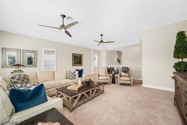 7825 Hawthorne DR 2104, Naples, FL 34113