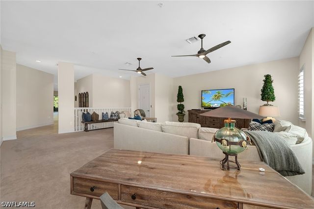 7825 Hawthorne DR 2104, Naples, FL 34113