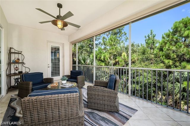 7825 Hawthorne DR 2104, Naples, FL 34113