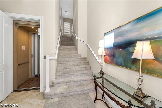 7825 Hawthorne DR 2104, Naples, FL 34113