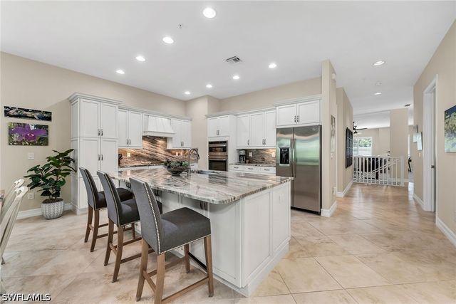 7825 Hawthorne DR 2104, Naples, FL 34113